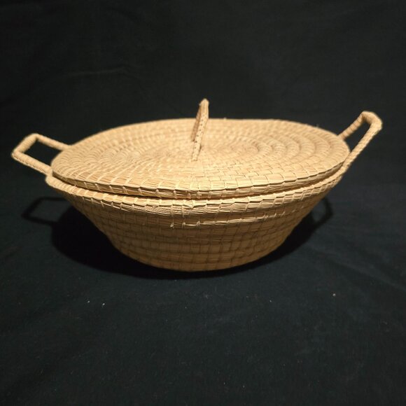 Sweetgrass 2 Handled Lidded Coil Basket - 10 1/4" x 3 5/8" - Picture 2 of 5